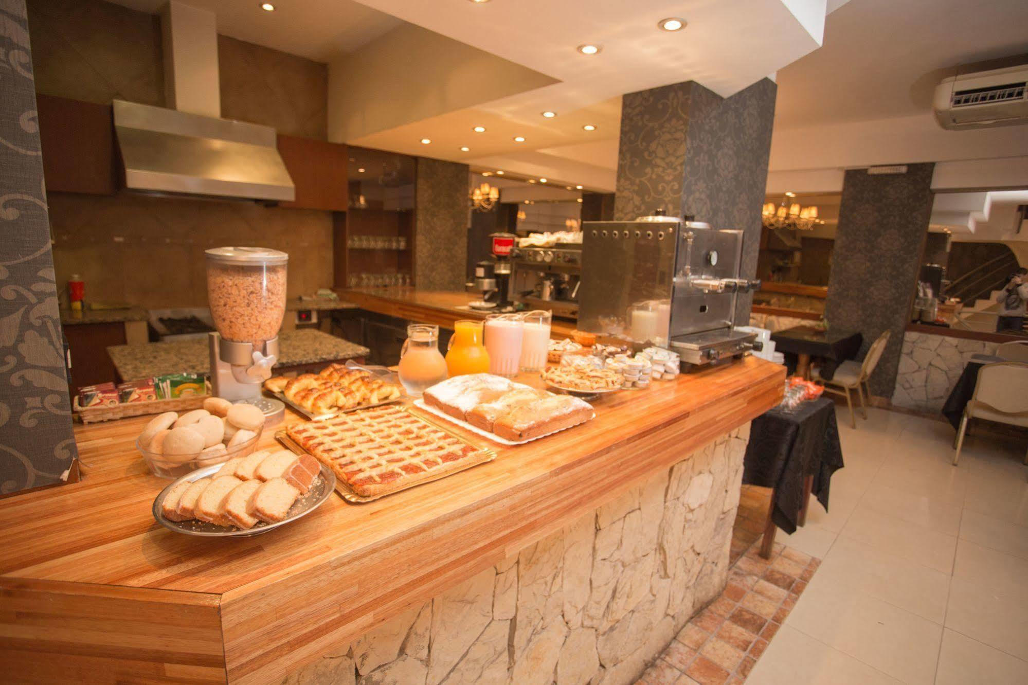 Hotel Dion Mar del Plata Dış mekan fotoğraf