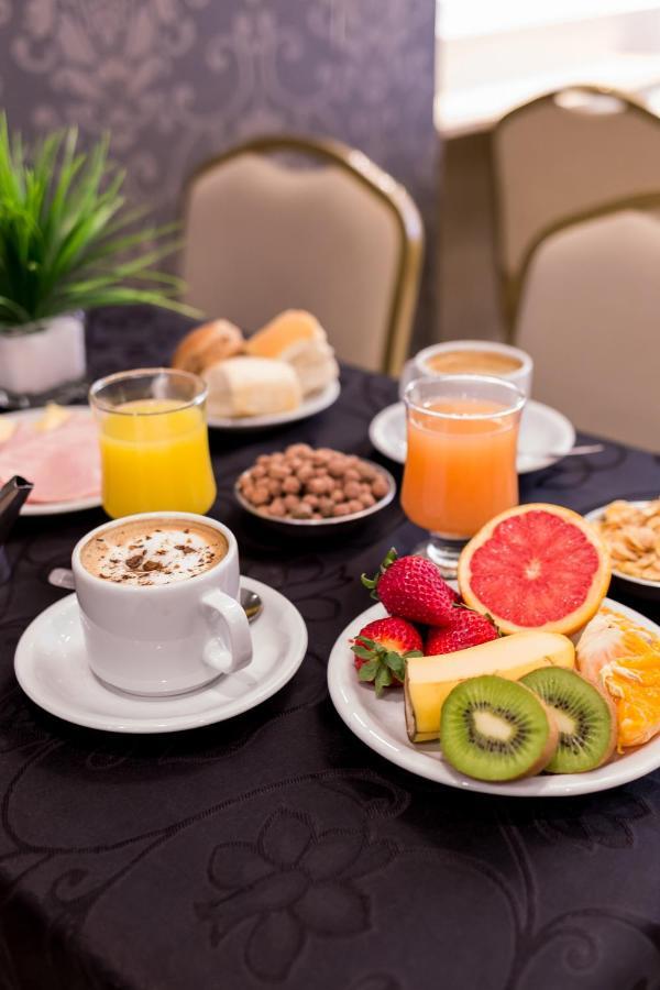 Hotel Dion Mar del Plata Dış mekan fotoğraf